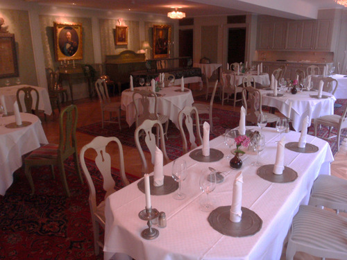 Main Dining Rooms